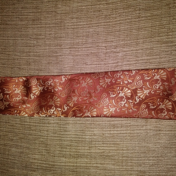 Necktie - Picture 3 of 4
